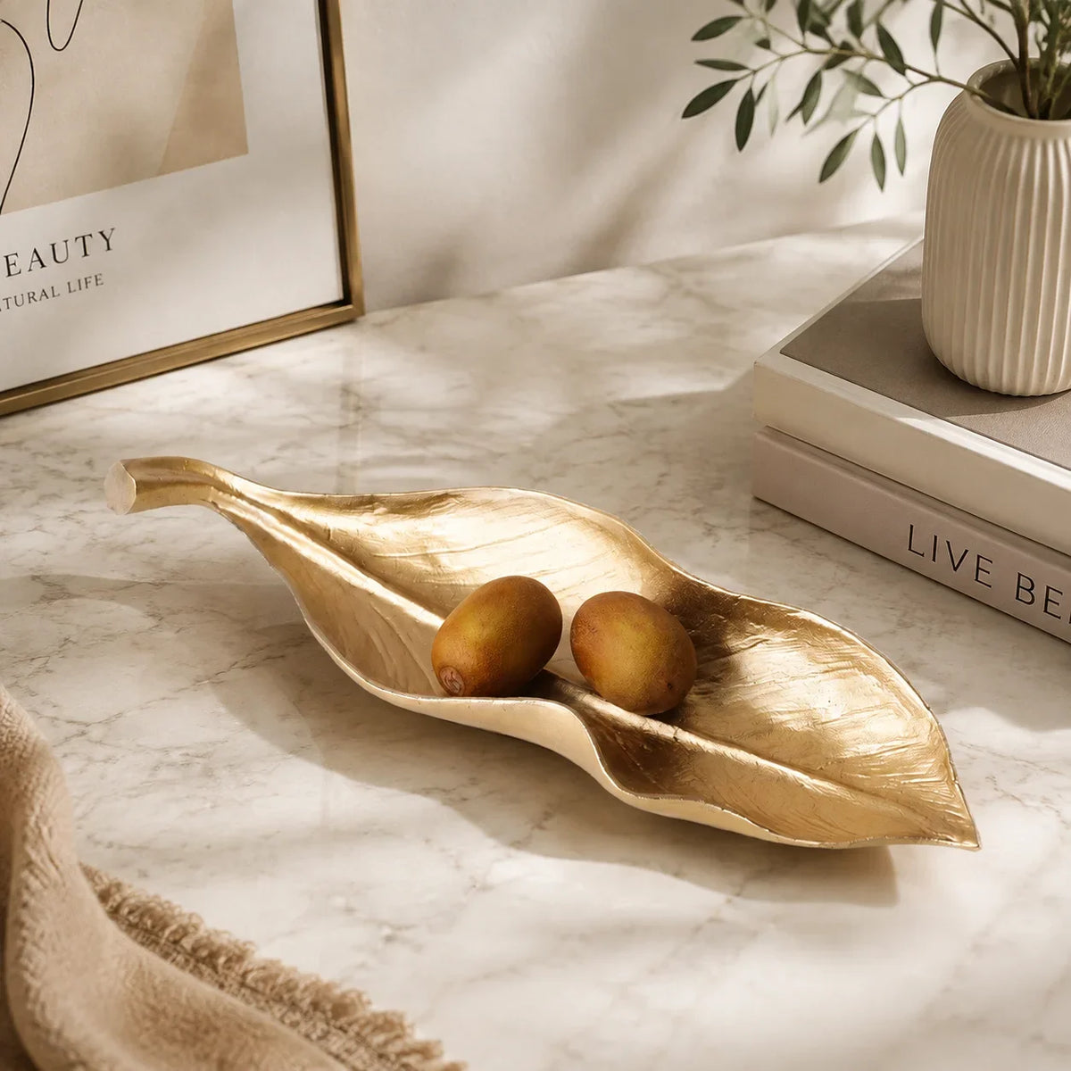 Brass Wireframe Dish