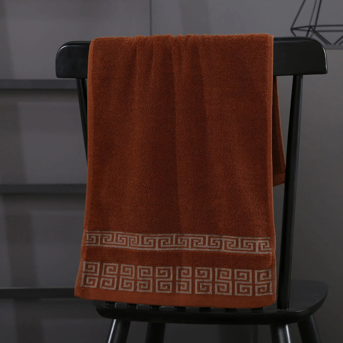 White Geometric Towel Set