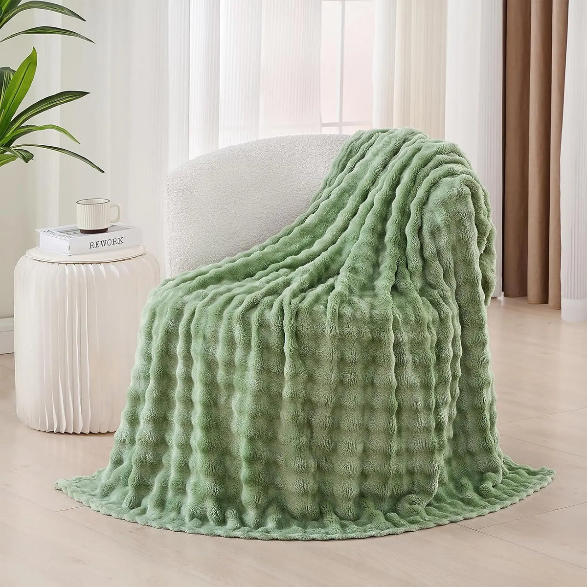 Sage Fleece Throw Blanket
