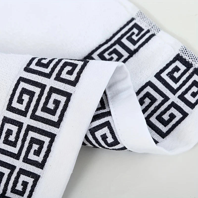 White Geometric Towel Set