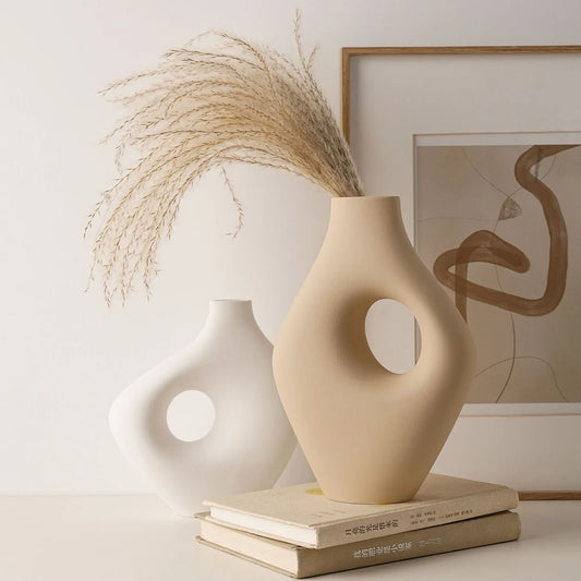 Donut Shaped Vase Set