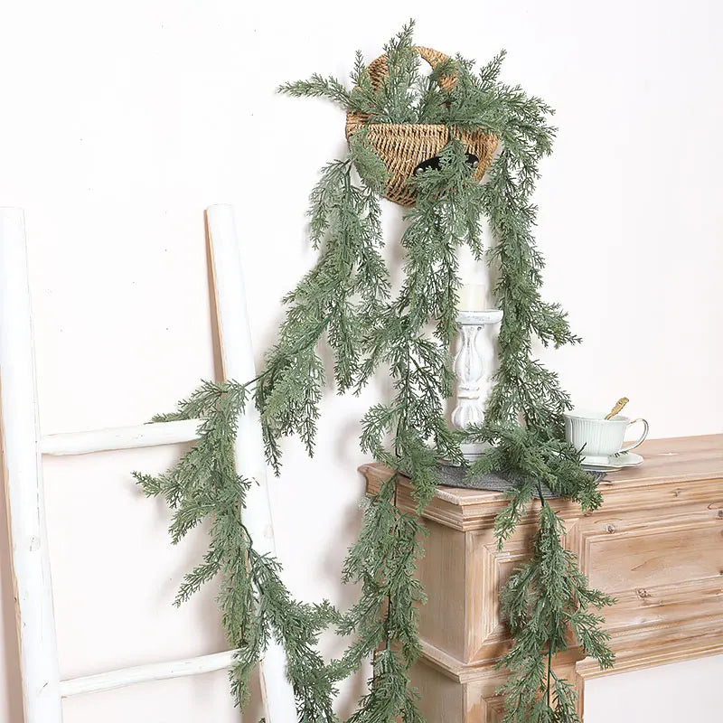 Berry Vine Garland