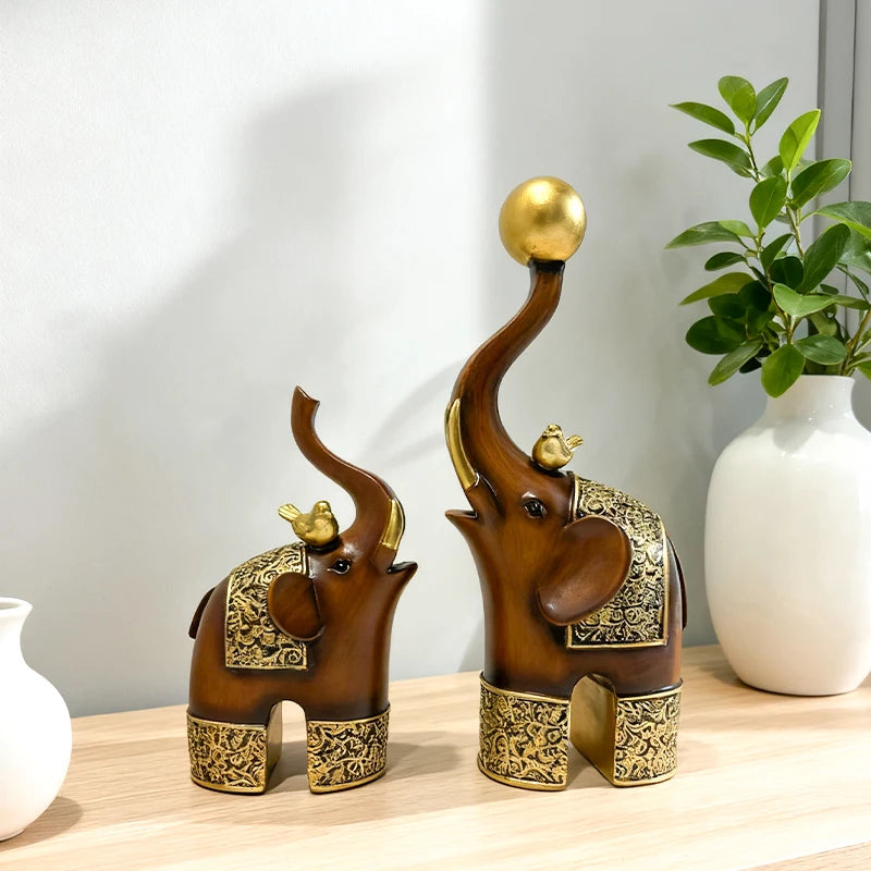 Wood-Grain Animal Sculpture