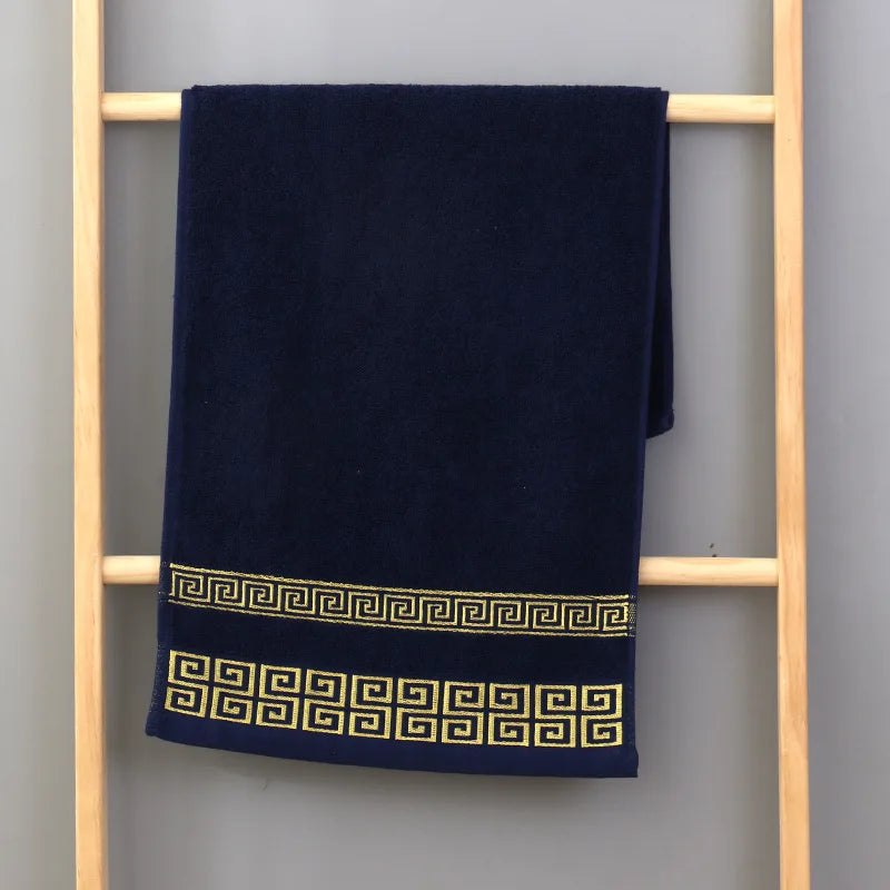 White Geometric Towel Set